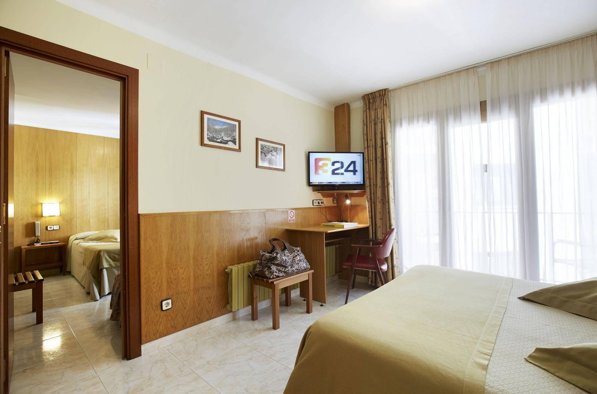 Hotel Univers Ενκάμπ Εξωτερικό φωτογραφία