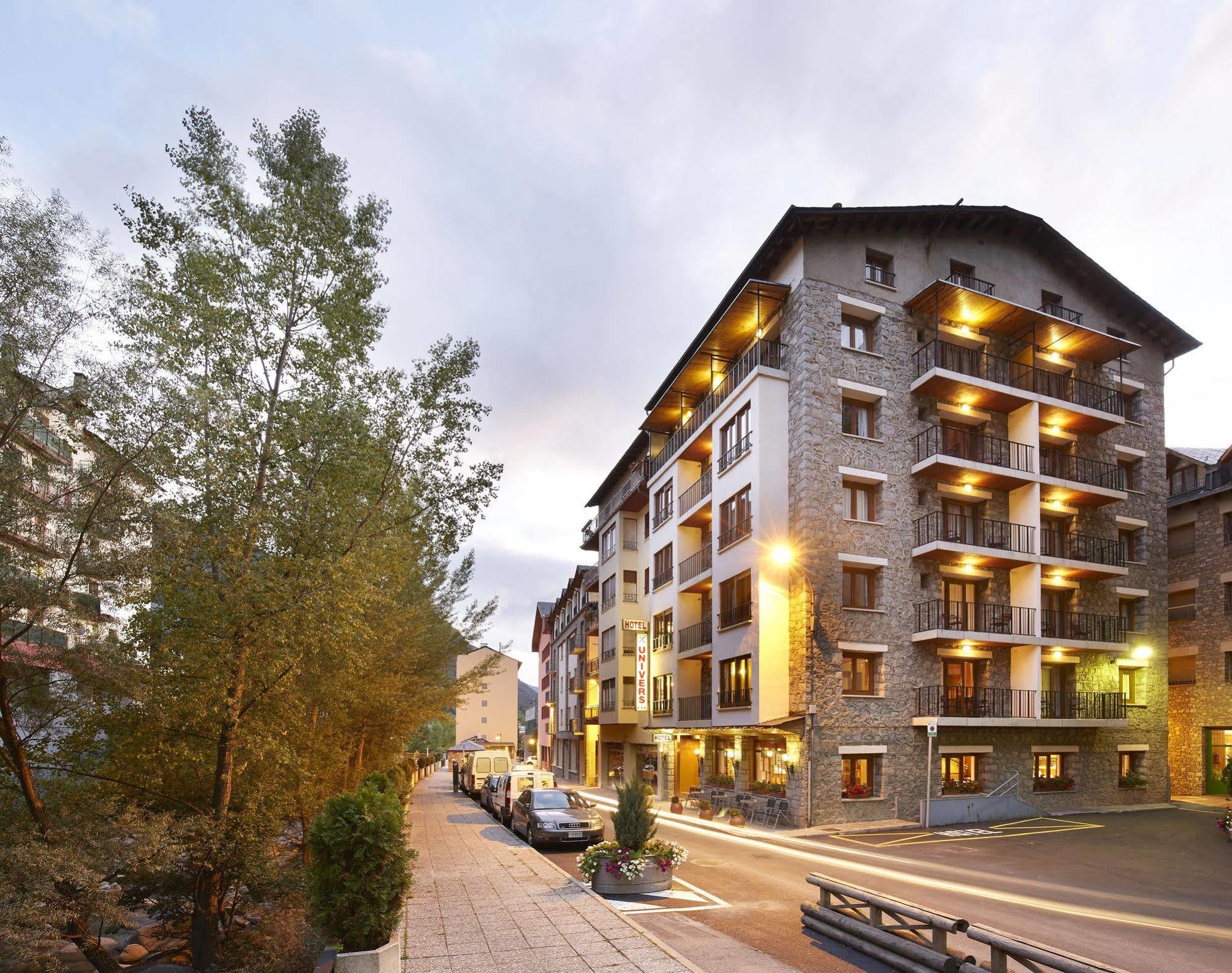 Hotel Univers Ενκάμπ Εξωτερικό φωτογραφία